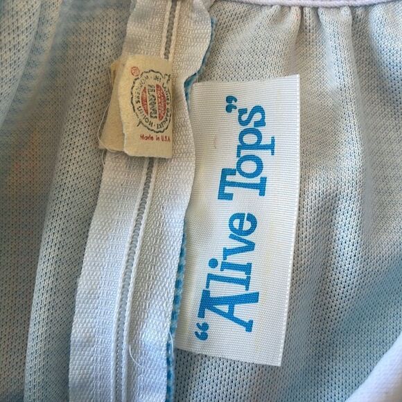 Vintage “Alive Tops” Gingham Check Blouse from 1970 - Picture 6 of 7